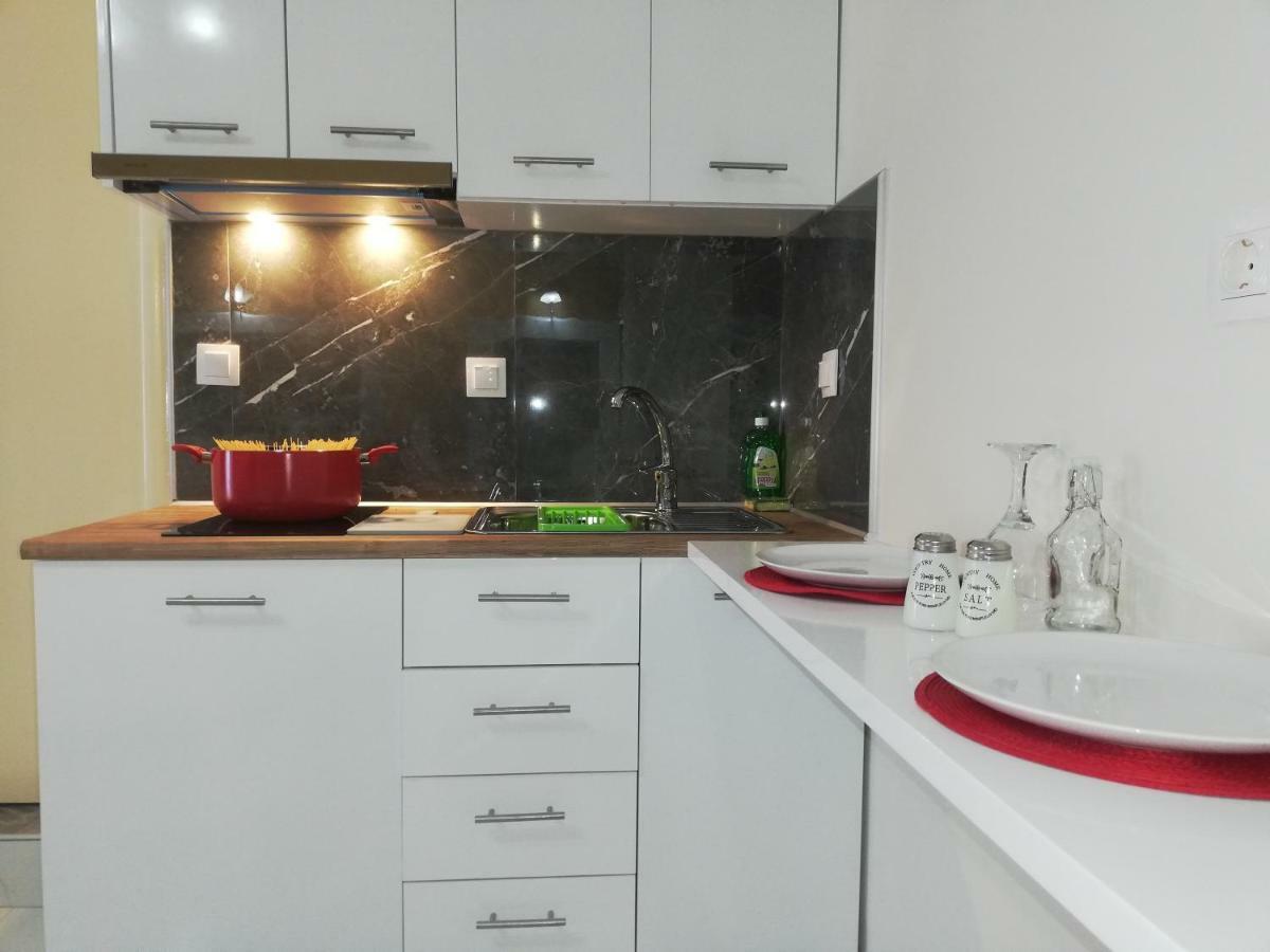 Spiros Rooms Кастросикия Экстерьер фото